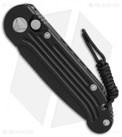 microtech-LUDT-black-black-135-1-BHQ-49380-er-spine.jpg