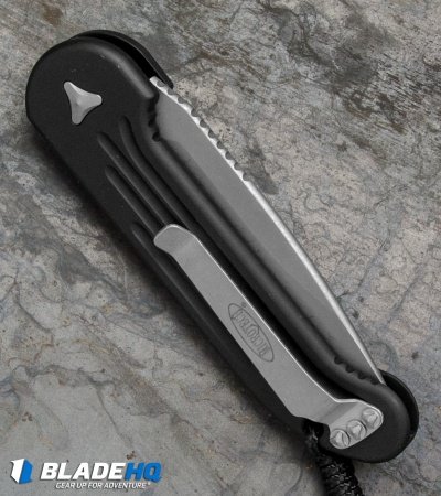 microtech-ludt-black-135-10AP-BHQ-37919-er-side.jpg