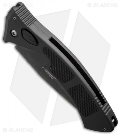 microtech-used-amphibian-black-serr-08-2-bottom-cm.jpg